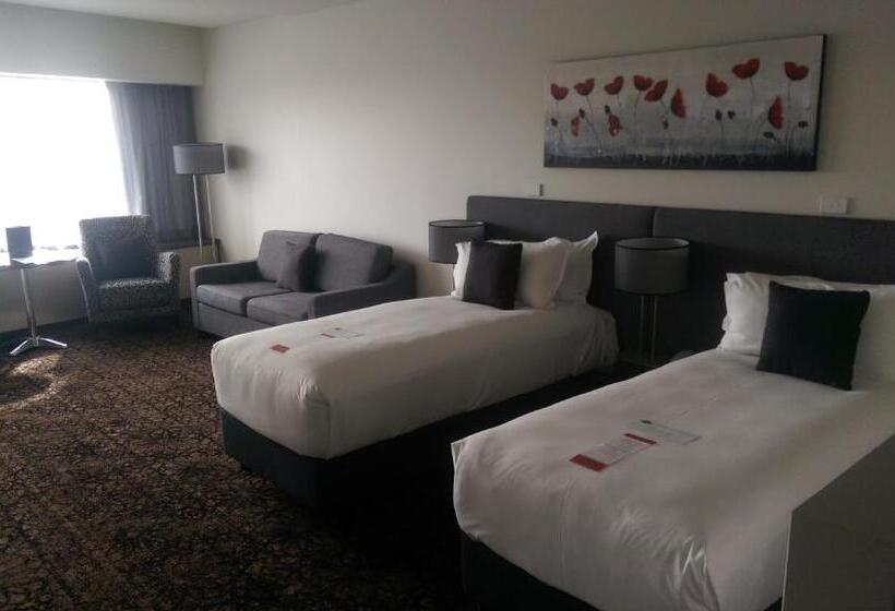 Calamvale Hotel Suites And Conference Centre