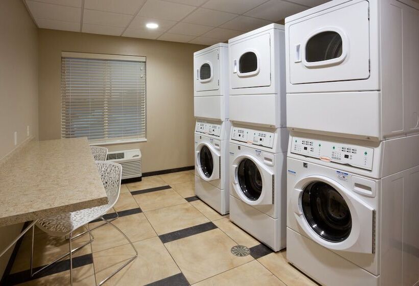 فندق Candlewood Suites Bemidji   Paul Bunyan By Ihg