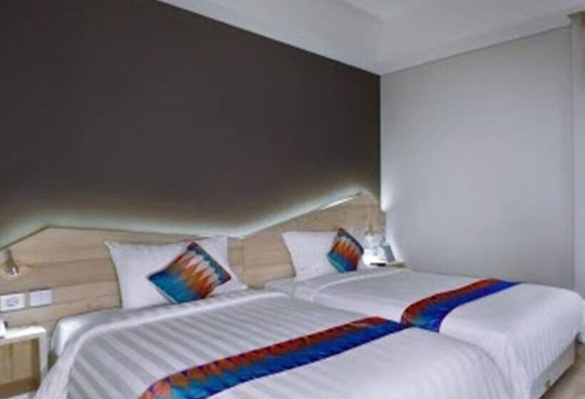 D Max Hotel & Convention Lombok