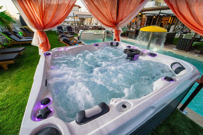 Despina Aparthotel By Philoxenia Hotel & Spa