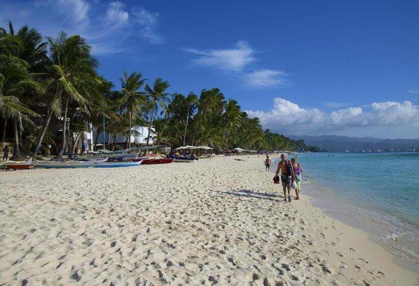 Hotel Divegurus Boracay Beach Resort