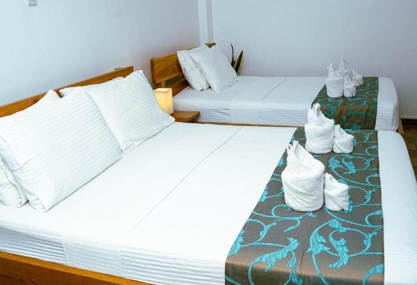 Hotel Divegurus Boracay Beach Resort