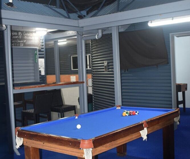 בית מלון כפרי Grange Resort Hervey Bay