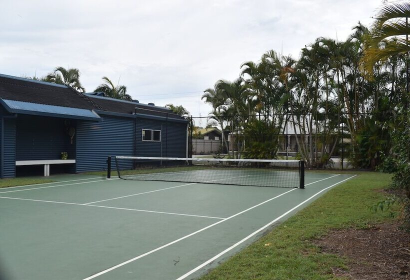 هتل Grange Resort Hervey Bay