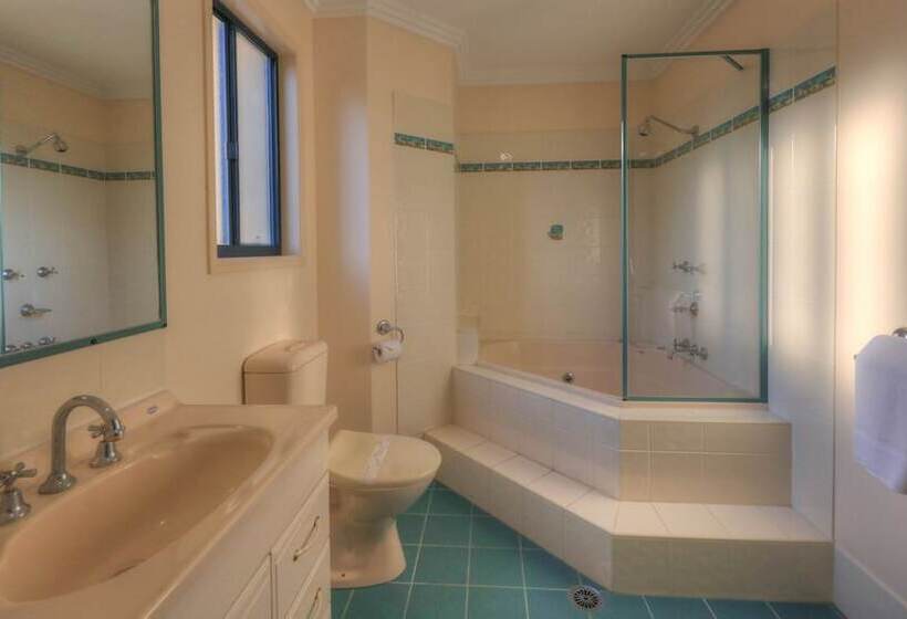 هتل Grange Resort Hervey Bay