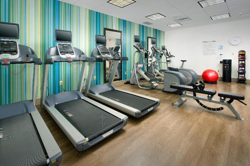 호텔 Holiday Inn Express & Suites By Ihg Altoona, An Ihg