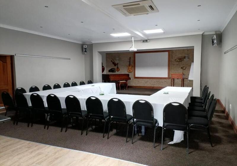 هتل Issaquena Heights Boutique