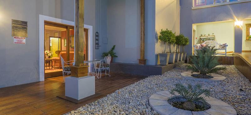 هتل Issaquena Heights Boutique