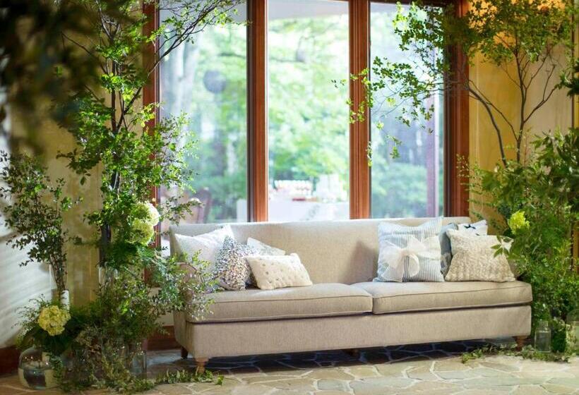 Отель Karuizawa Elegance