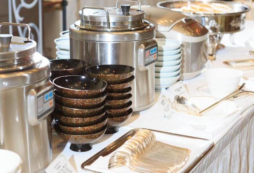 Отель Karuizawa Elegance