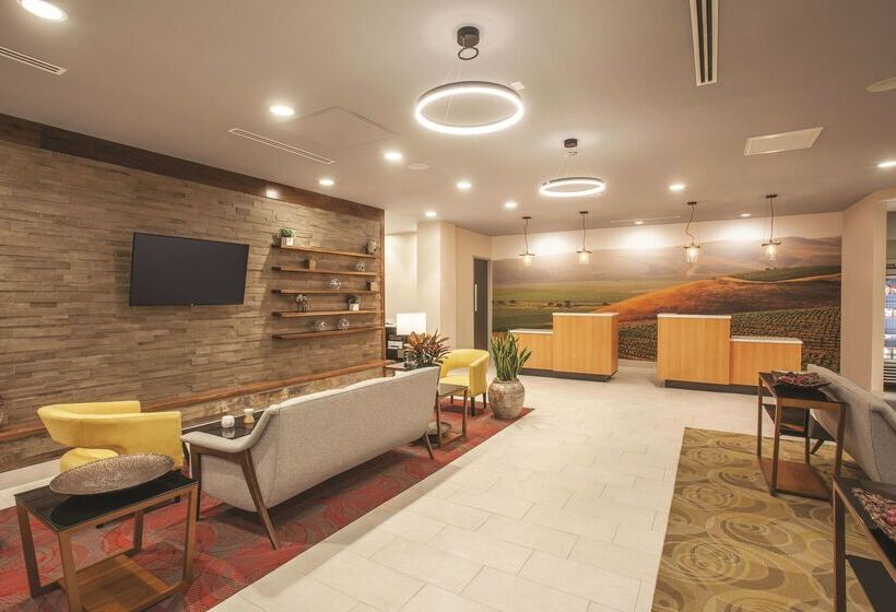 ホテル La Quinta By Wyndham Morgan Hill San Jose South