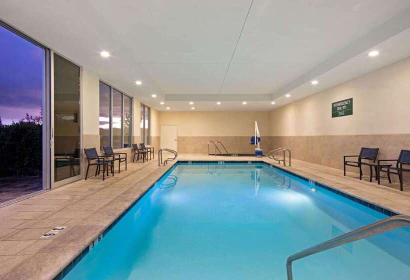 ホテル La Quinta By Wyndham Morgan Hill San Jose South