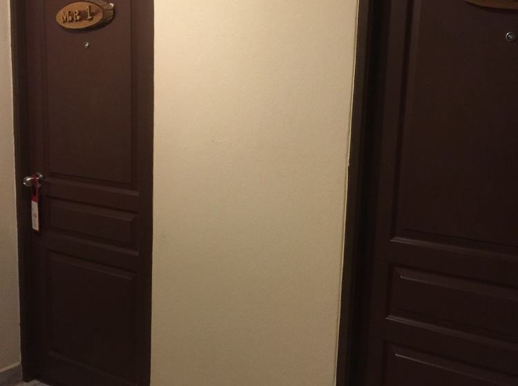 호텔 Lanta Mp Place