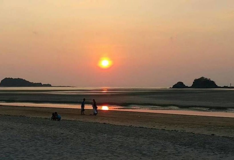 호텔 Lanta Mp Place