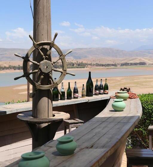 هتل Le Petit Hôtel Du Flouka