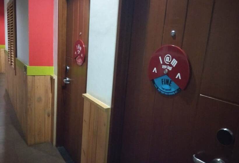 Maxonehotels.com At Kramat