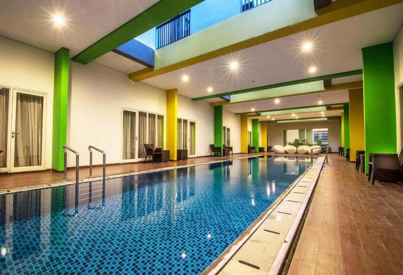 Maxonehotels.com Resort Makassar