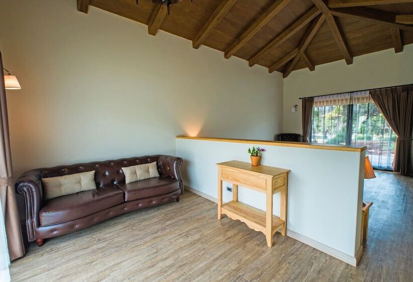 호텔 Mela Garden Retreat Cottage