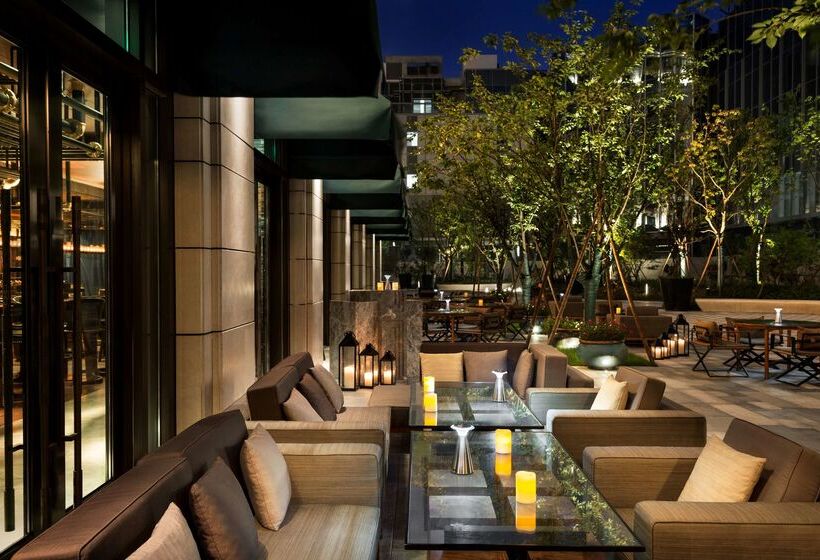 בית מלון כפרי Midtown Shangri La, Hangzhou   Around 5 Minutes Walking Distance To West Lake