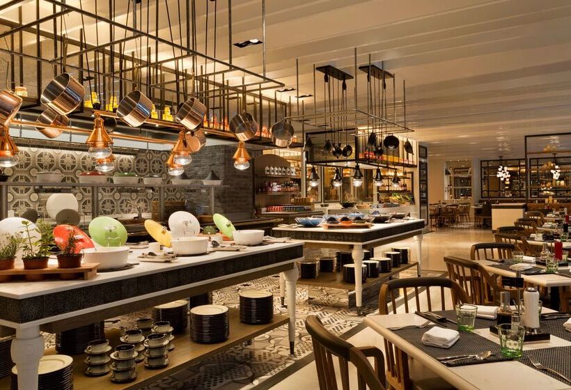 בית מלון כפרי Midtown Shangri La, Hangzhou   Around 5 Minutes Walking Distance To West Lake