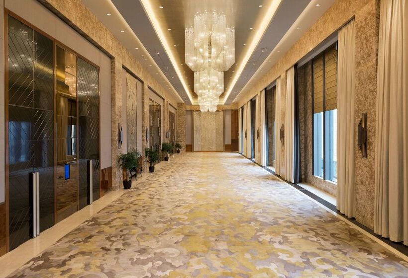 בית מלון כפרי Midtown Shangri La, Hangzhou   Around 5 Minutes Walking Distance To West Lake