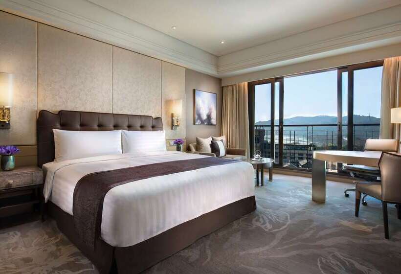בית מלון כפרי Midtown Shangri La, Hangzhou   Around 5 Minutes Walking Distance To West Lake