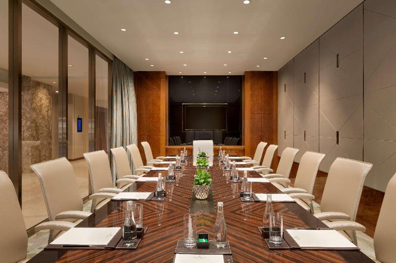 בית מלון כפרי Midtown Shangri La, Hangzhou   Around 5 Minutes Walking Distance To West Lake