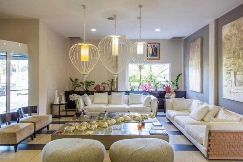 Hotel Millenium Suites