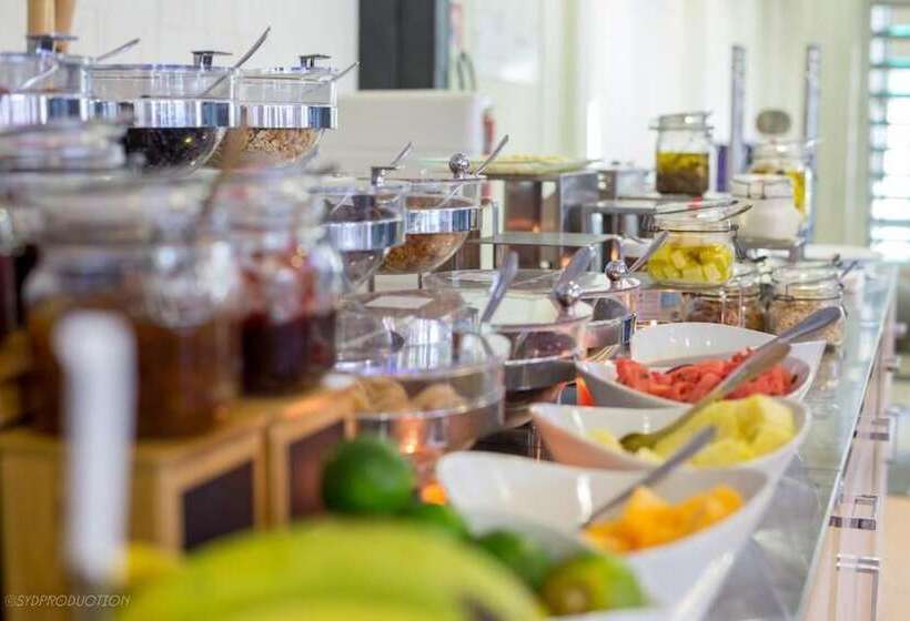 Hotel Millenium Suites