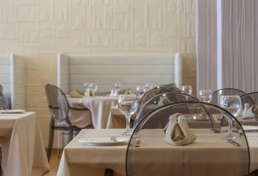 Hotel Millenium Suites