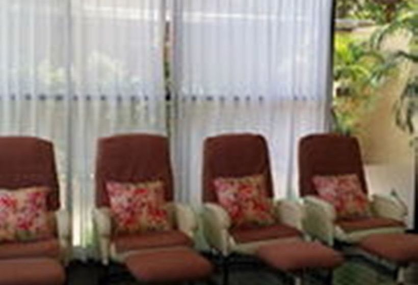 ホテル Nai Yang Beach