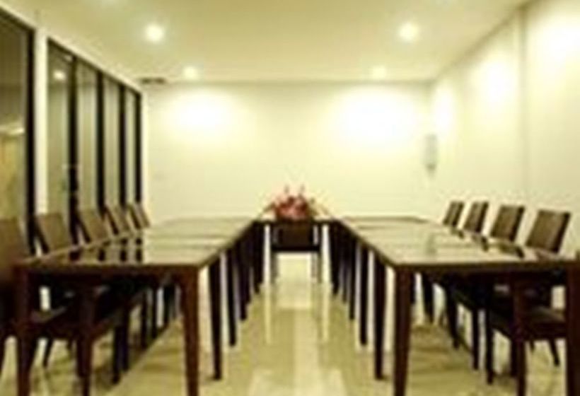 ホテル Nai Yang Beach