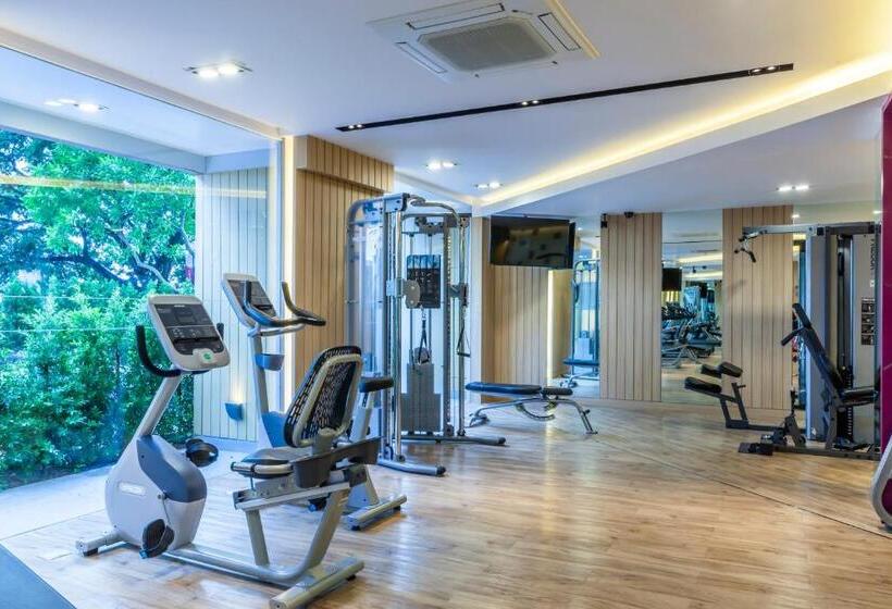 Отель Pacific Park