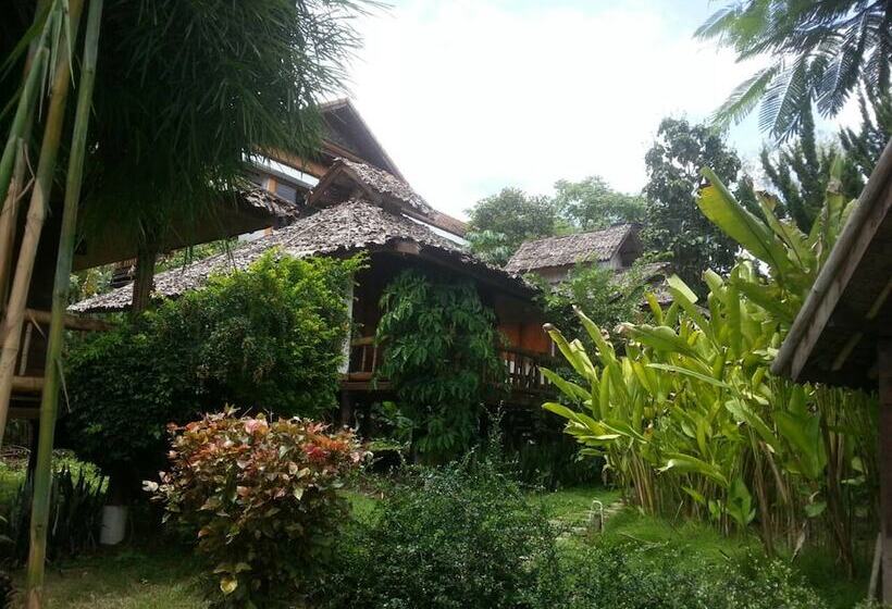 酒店 Pailove & Baanchonphao Resort