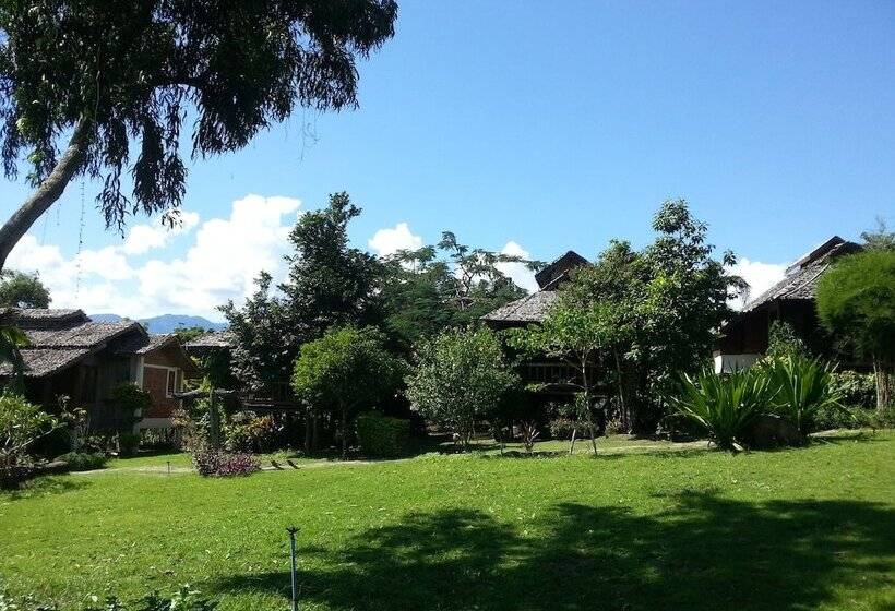 酒店 Pailove & Baanchonphao Resort