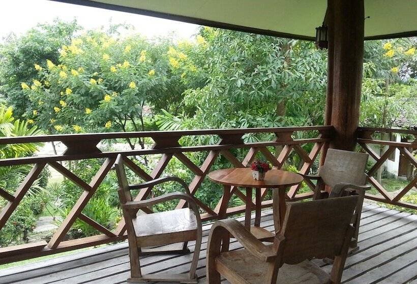 酒店 Pailove & Baanchonphao Resort