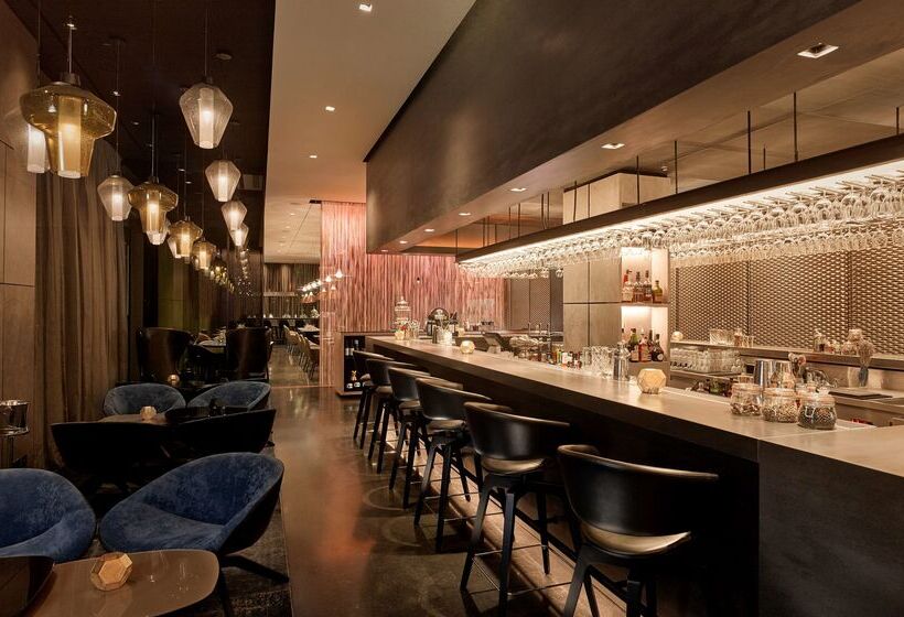 هتل Park Plaza London Waterloo