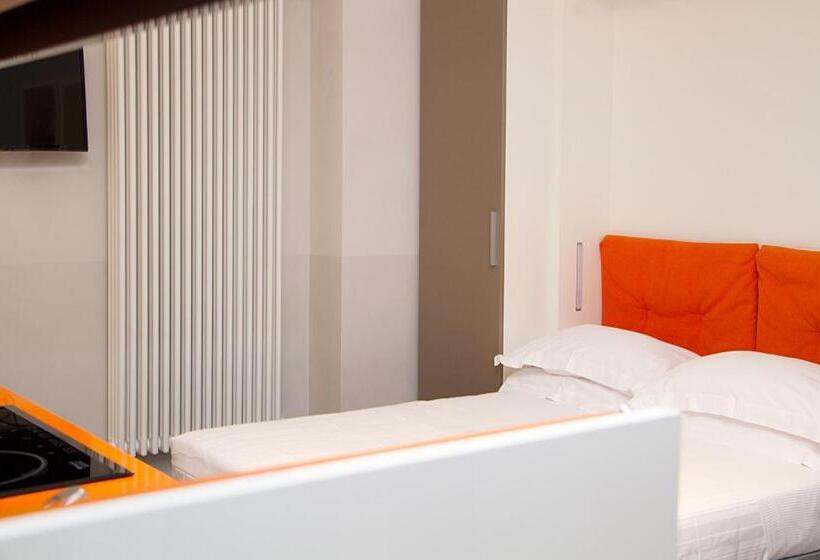 فندق Piazza Castello Suite