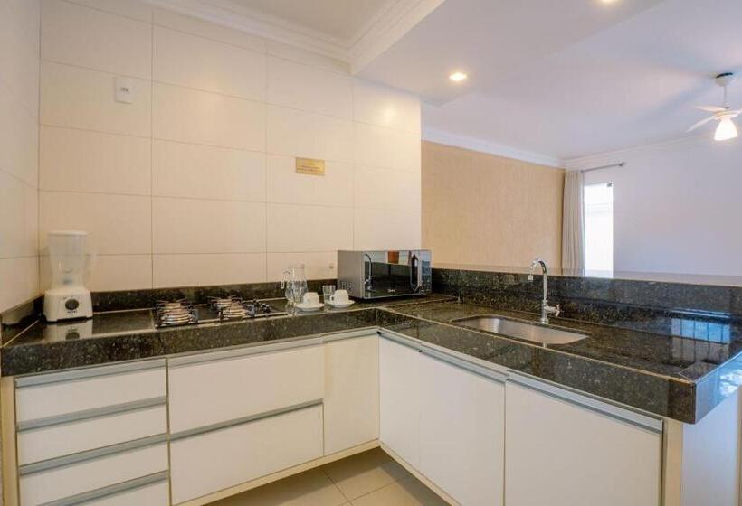 Отель Portal Ville  Rede Soberano