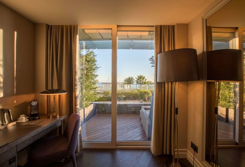 Radisson Blu Hotel Istanbul Ottomare
