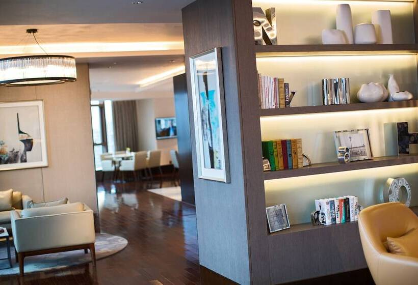 Отель Renaissance Nanjing Olympic Centre