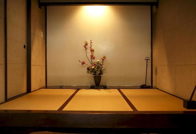 בית מלון כפרי Rikyuan