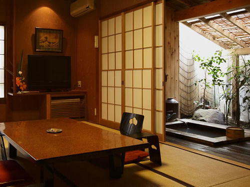 בית מלון כפרי Rikyuan