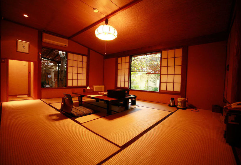 בית מלון כפרי Rikyuan