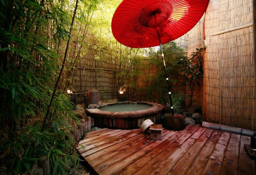 בית מלון כפרי Rikyuan