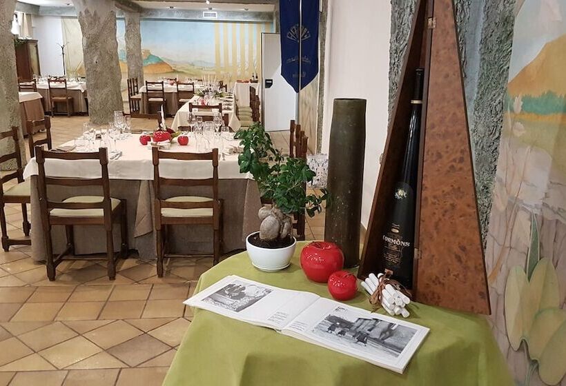 فندق Ristorante La Campagnola