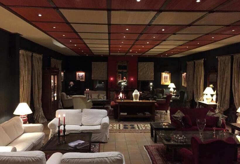 בית מלון כפרי Rocabella Hellinikon Country