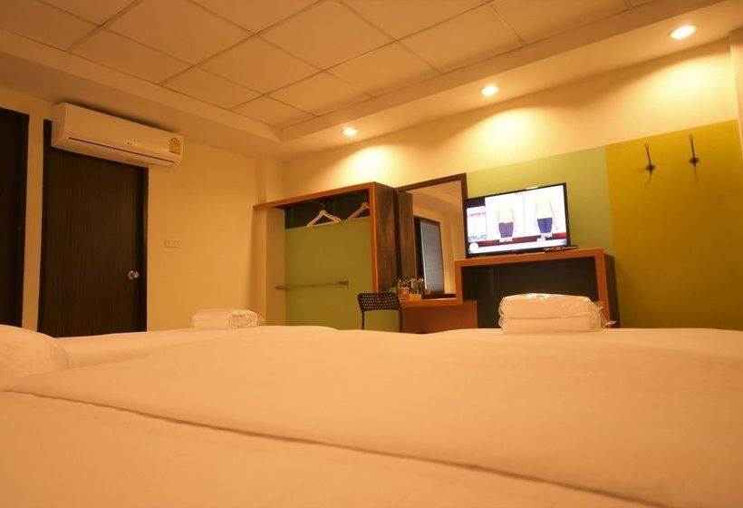 ホテル Room At Prachachuen