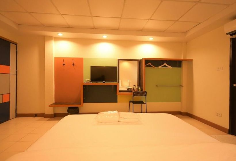 ホテル Room At Prachachuen