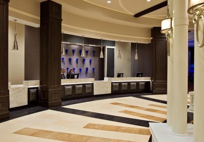 호텔 Saratoga Casino